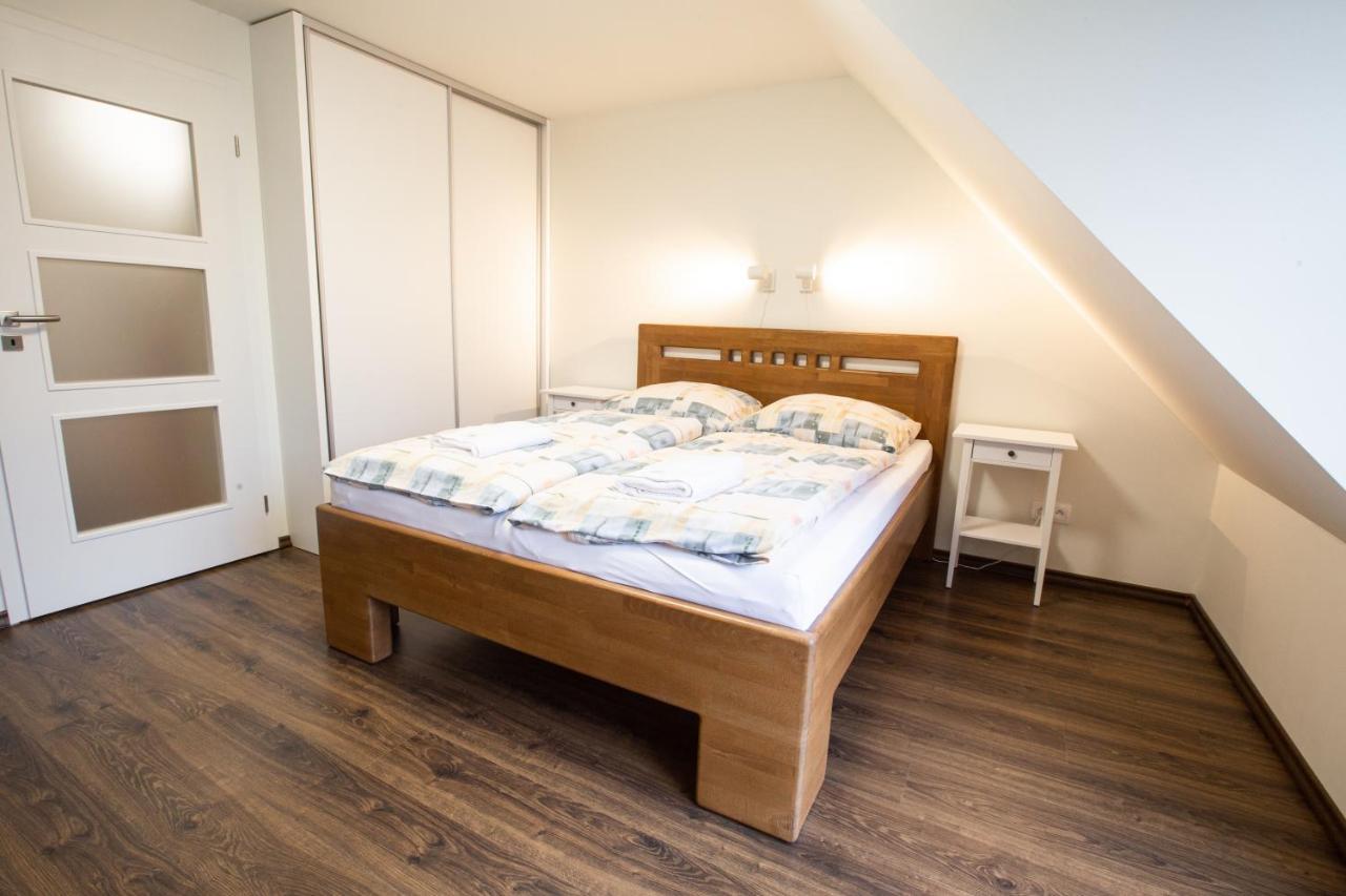 Apartmany Pod Zakletym - Hotel Ricky 外观 照片