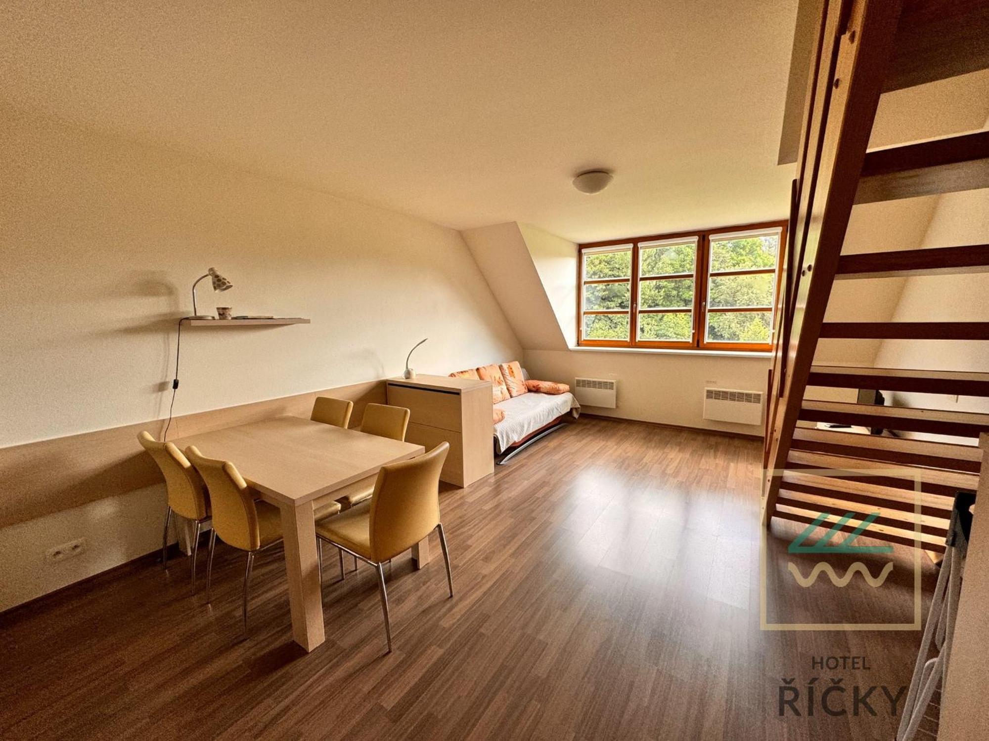 Apartmany Pod Zakletym - Hotel Ricky 外观 照片