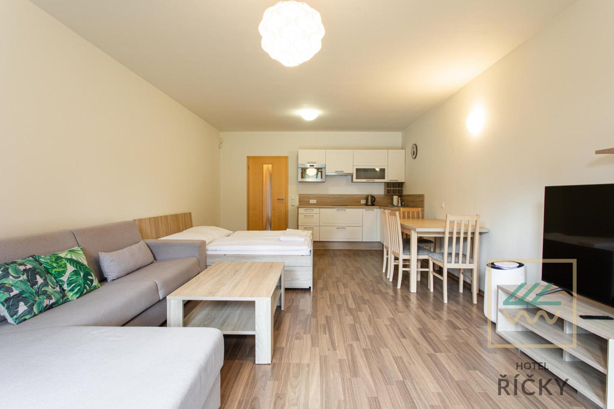 Apartmany Pod Zakletym - Hotel Ricky 外观 照片