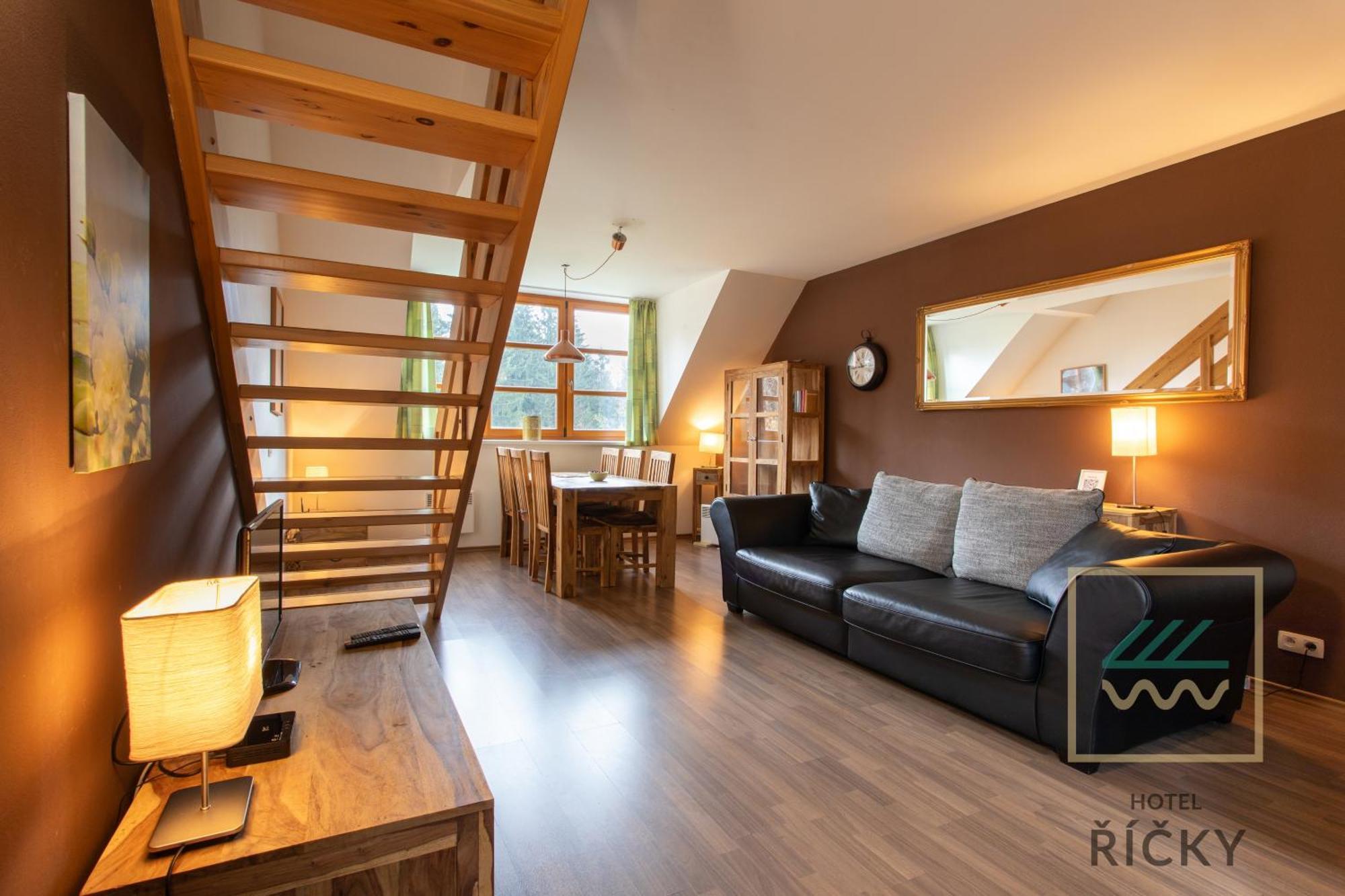 Apartmany Pod Zakletym - Hotel Ricky 外观 照片