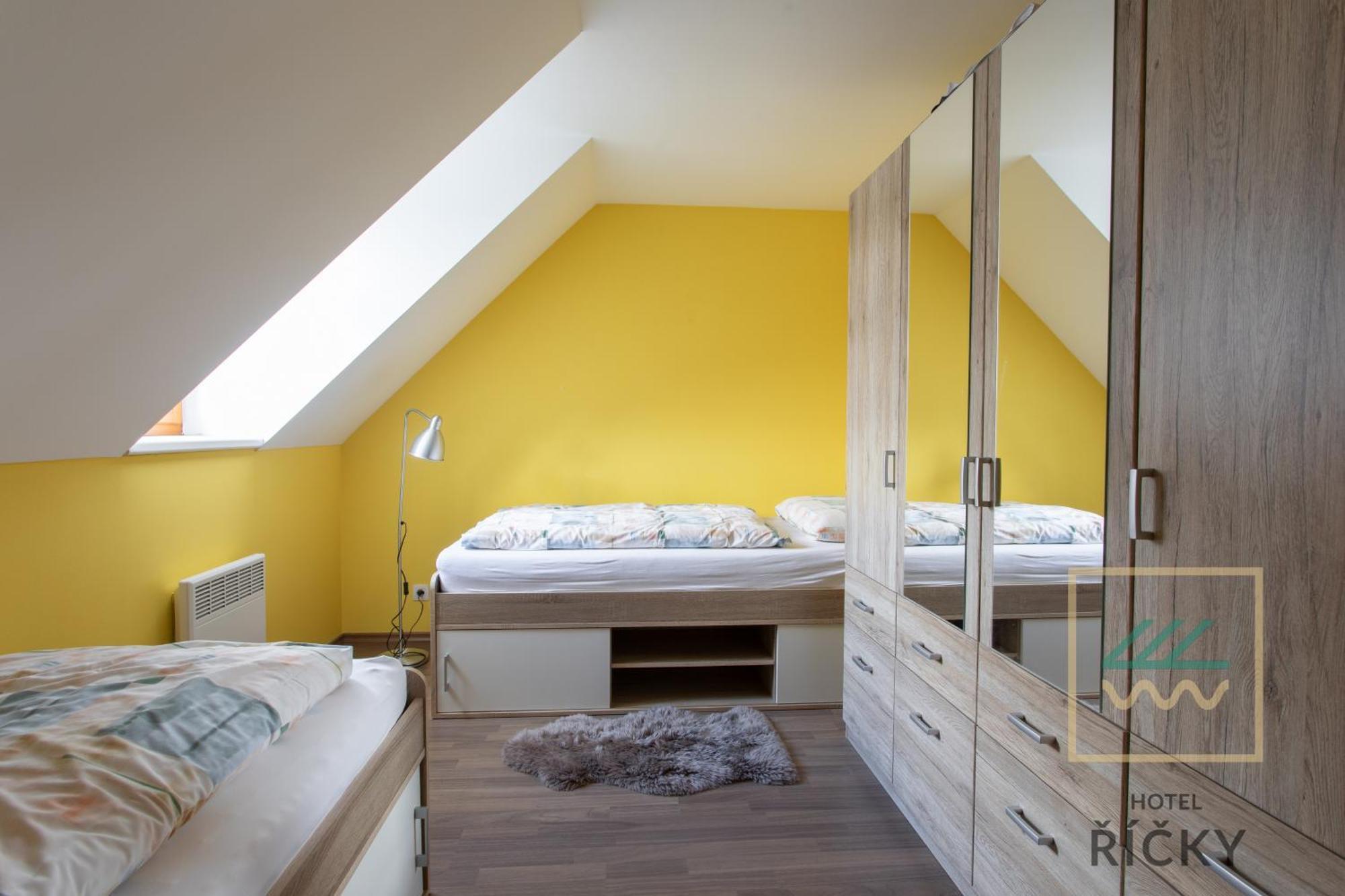Apartmany Pod Zakletym - Hotel Ricky 外观 照片